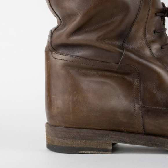 *SOLD* Gucci 'Boulanger' Equestrian Lace-Up Knee Boots - Picture 6 of 11